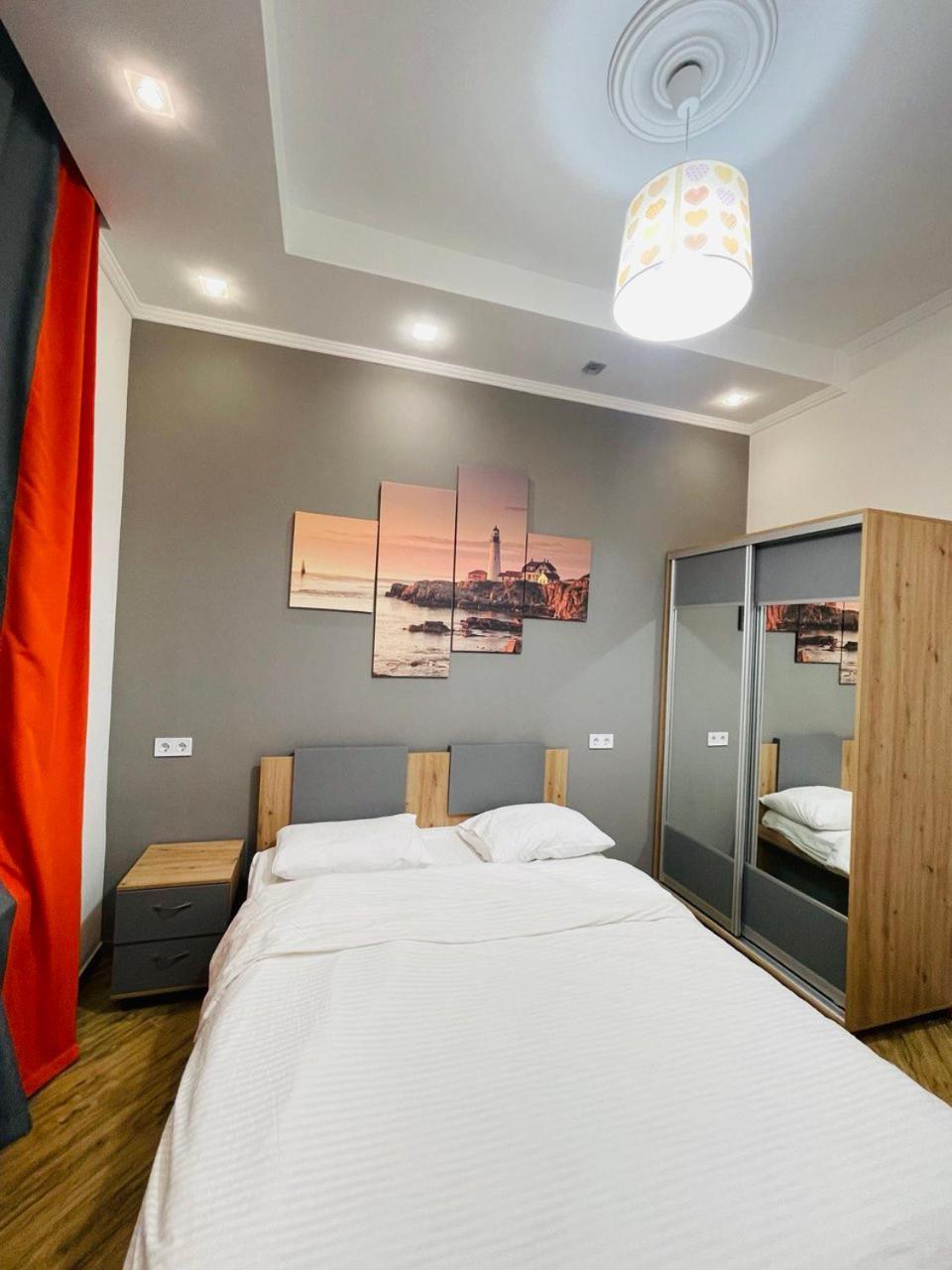 Apartment For Rent In The City Center Of Kharkiv K18 Elinaflats Exteriör bild