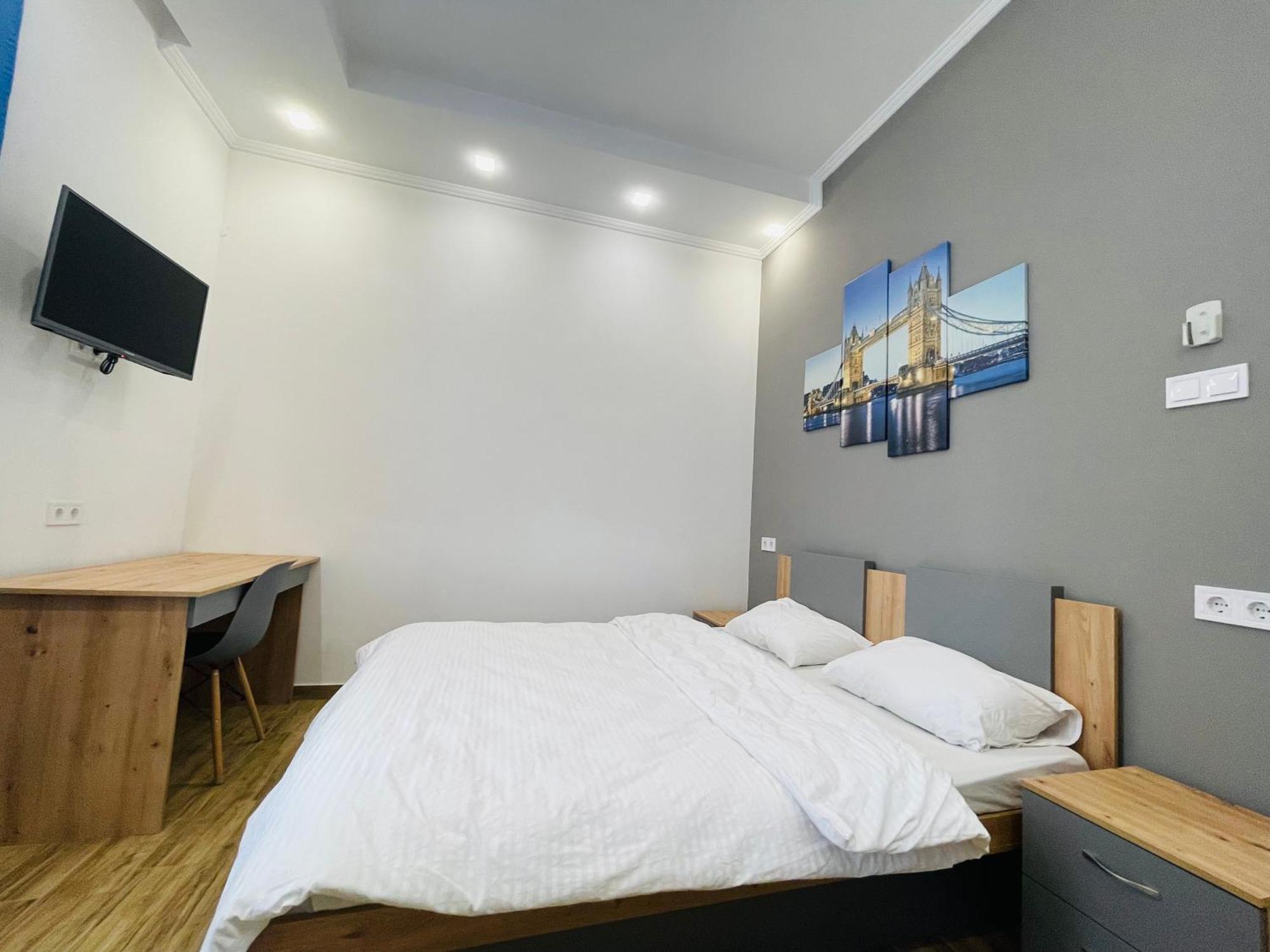 Apartment For Rent In The City Center Of Kharkiv K18 Elinaflats Exteriör bild