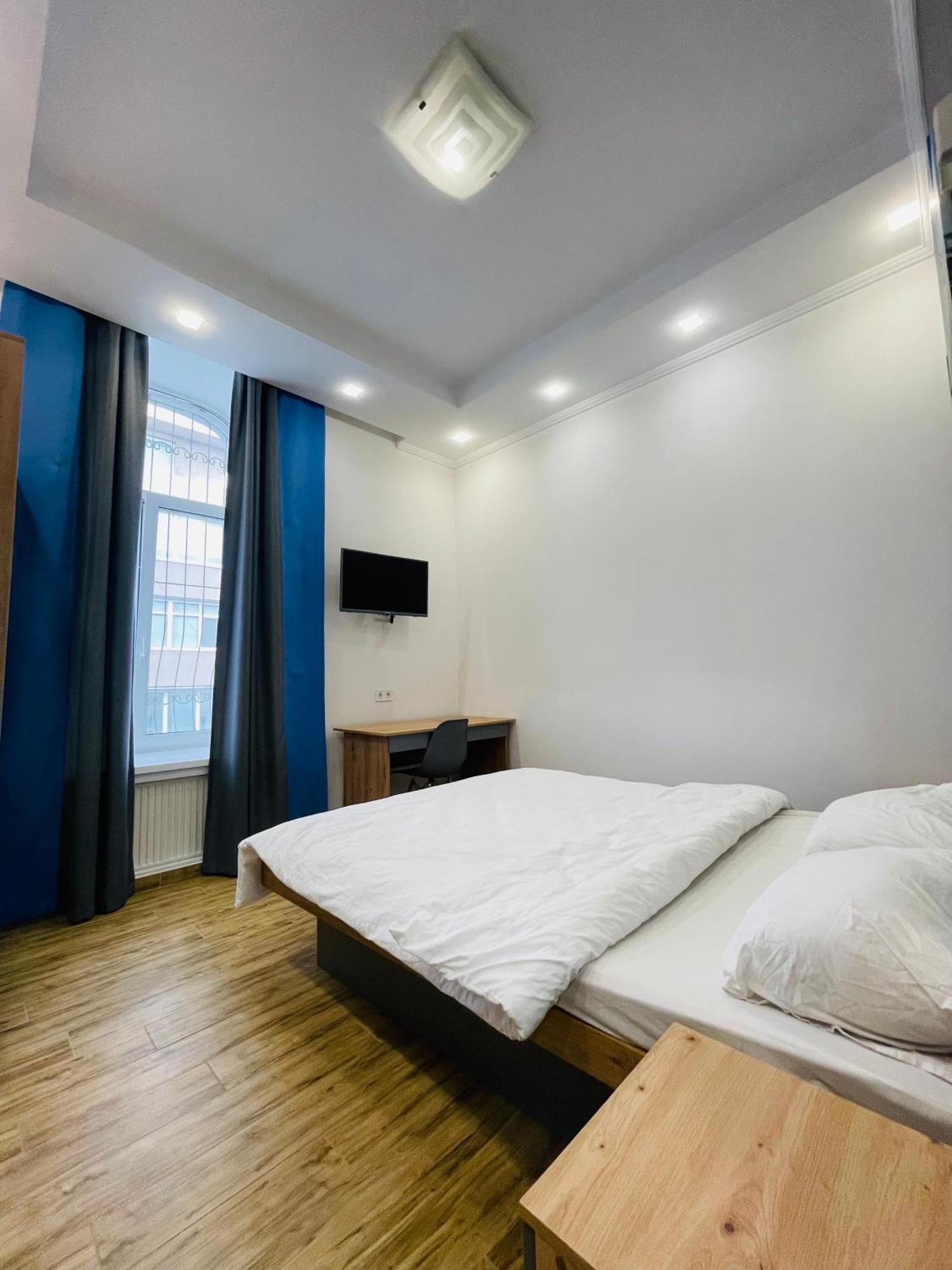 Apartment For Rent In The City Center Of Kharkiv K18 Elinaflats Exteriör bild
