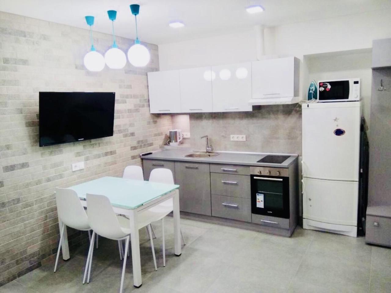 Apartment For Rent In The City Center Of Kharkiv K18 Elinaflats Exteriör bild