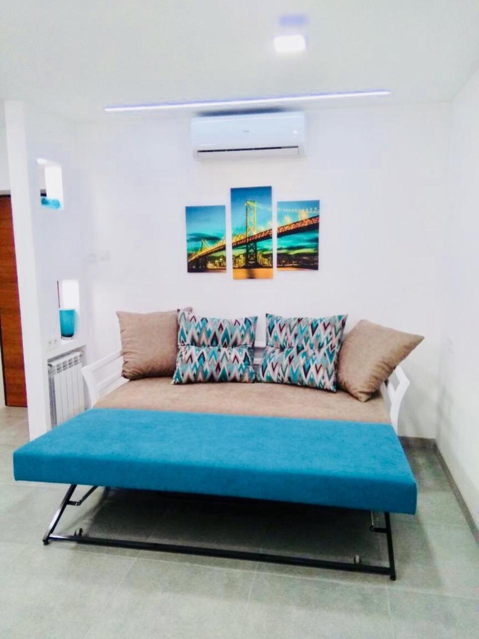 Apartment For Rent In The City Center Of Kharkiv K18 Elinaflats Exteriör bild