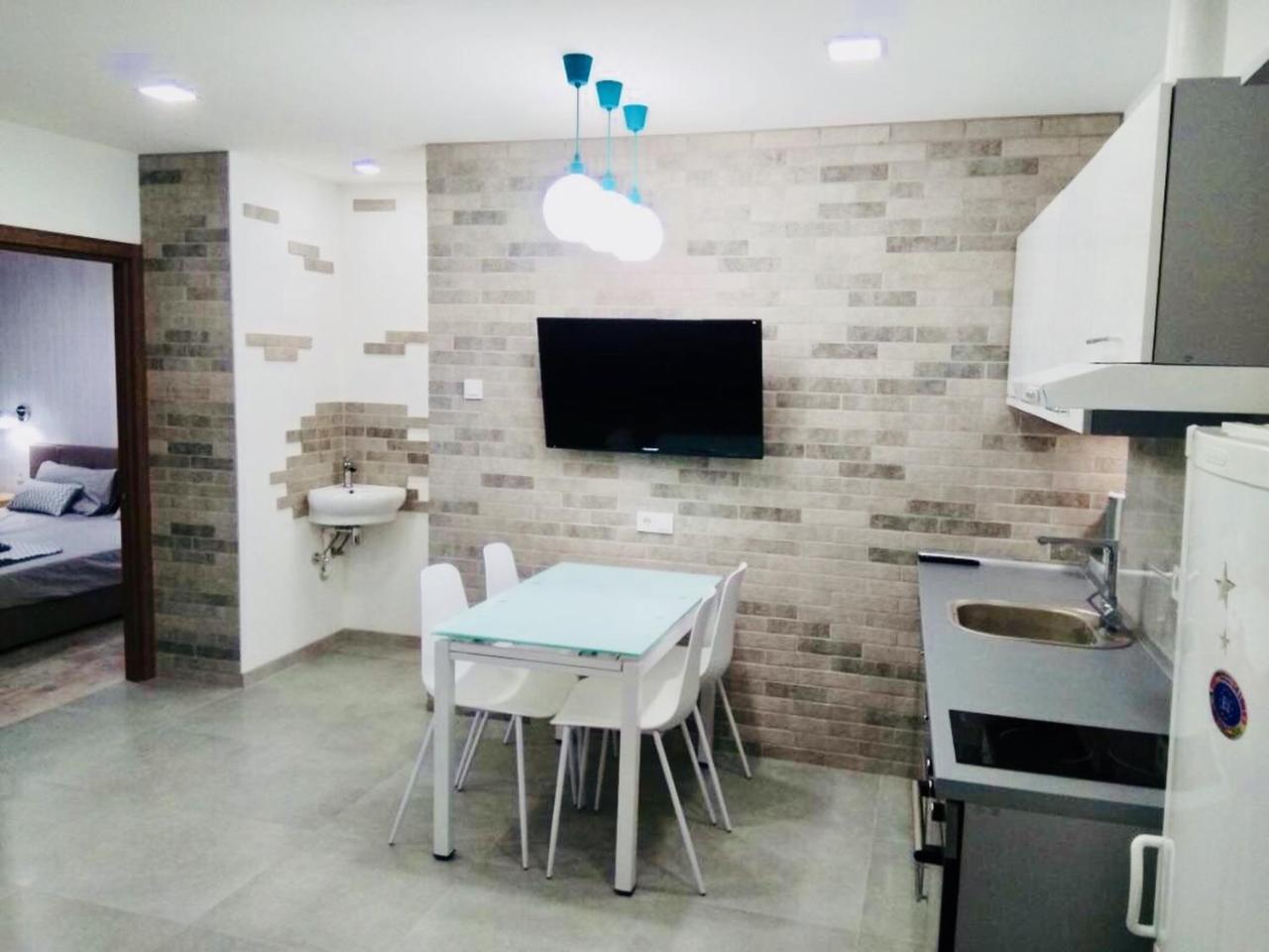 Apartment For Rent In The City Center Of Kharkiv K18 Elinaflats Exteriör bild